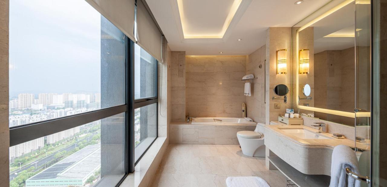 Wyndham Grand Plaza Royale Changsheng Jiangyin Екстер'єр фото