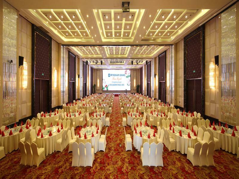 Wyndham Grand Plaza Royale Changsheng Jiangyin Екстер'єр фото